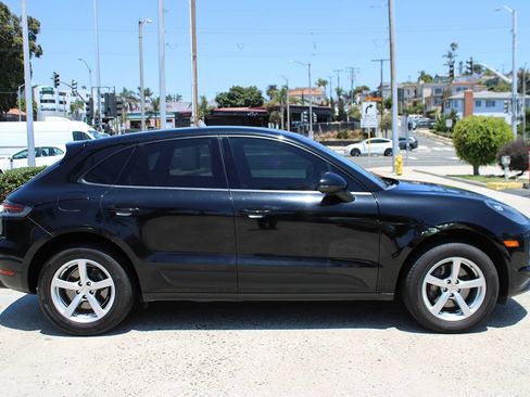 Used 2019 Porsche Macan AWD/4WD image 7