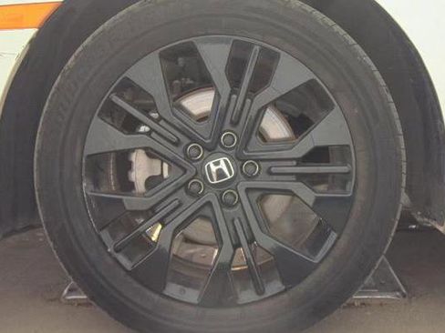 Used 2025 Honda Odyssey Sport-L image 3