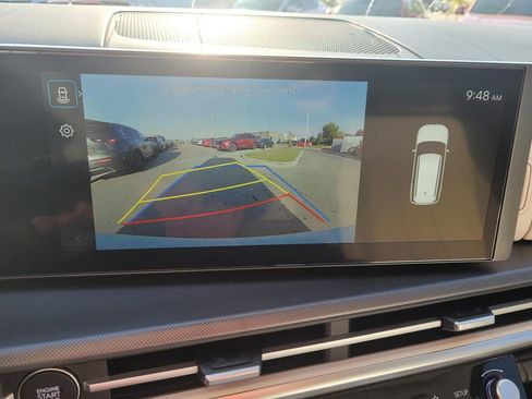 Used 2025 Hyundai Santa Fe SE image 6