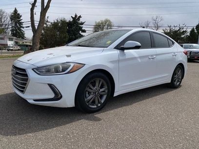 Used 2017 Hyundai Elantra SE w/ SE A/T Tech Package 03