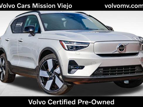 Used 2023 Volvo XC40 Recharge Ultimate image 1