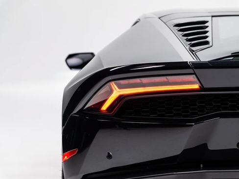 Used 2018 Lamborghini Huracan LP 610-4 AWD/4WD image 76