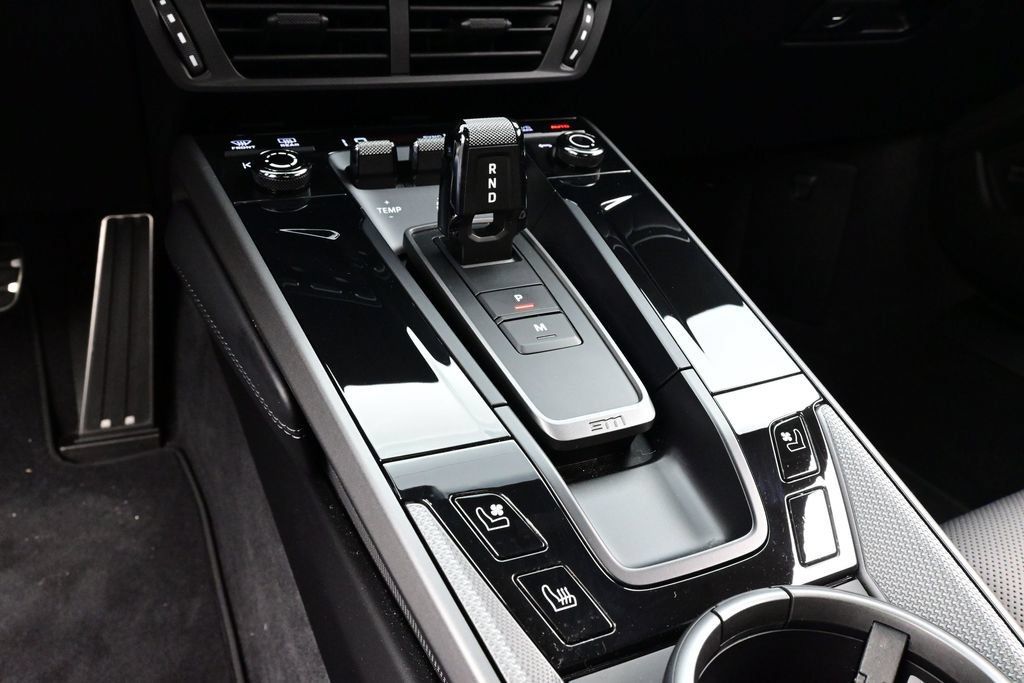 Certified 2026 Porsche 911 Carrera S RWD image 11