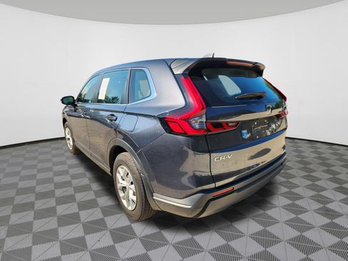 Used 2024 Honda CR-V LX image 3