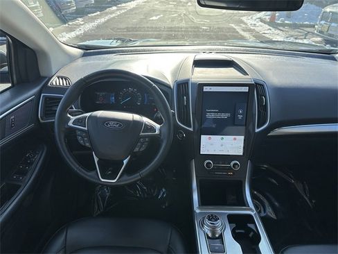Certified 2022 Ford Edge SEL w/ Convenience Package image 13