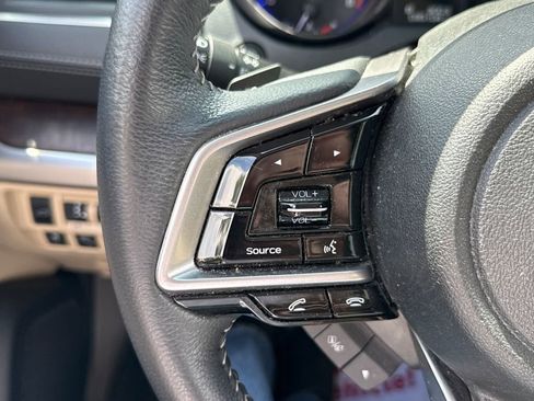 Used 2019 Subaru Outback 2.5i Limited w/ Popular Package #2 AWD/4WD image 40