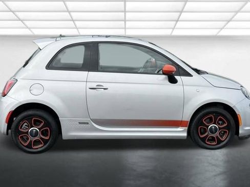Used 2013 FIAT 500 e w/ Esport Pkg FWD image 9