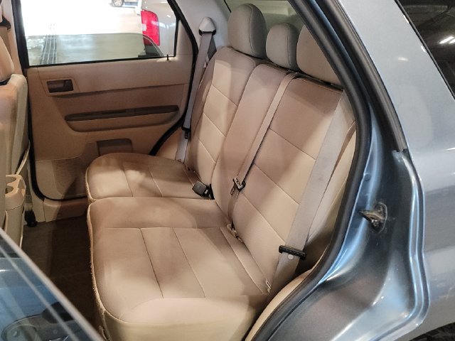 Used 2012 Ford Escape XLT AWD/4WD image 5