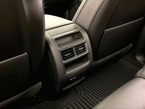 Used 2021 Cadillac XT5 Premium Luxury AWD/4WD image 34
