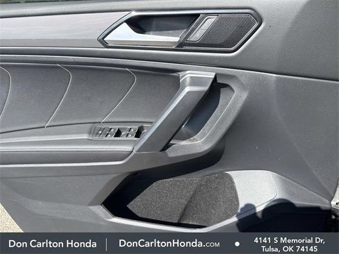 Used 2024 Volkswagen Tiguan SE image 7
