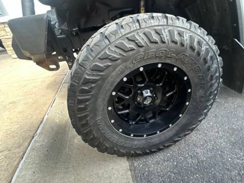 Used 2021 Jeep Gladiator Rubicon AWD/4WD image 14