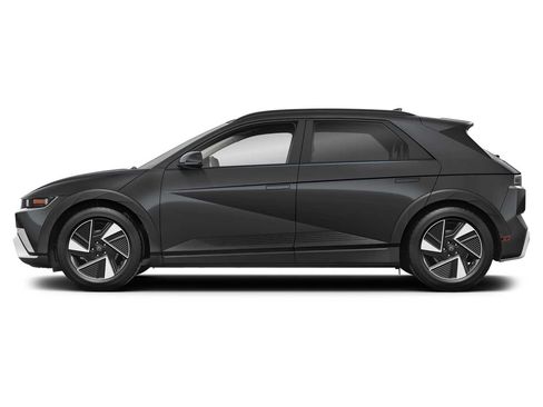Used 2025 Hyundai Ioniq 5 SEL RWD image 2