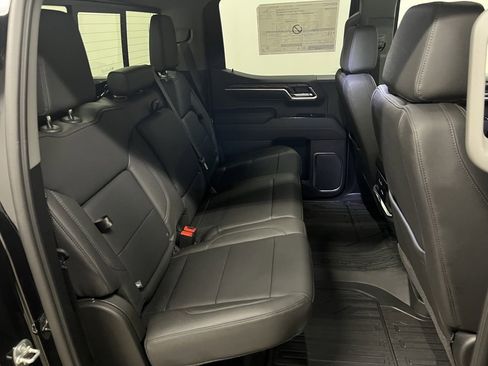 New 2026 GMC Sierra 1500 SLT w/ SLT Convenience Package image 33