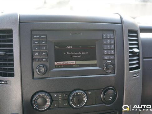 Used 2014 Mercedes-Benz Sprinter 2500 image 14