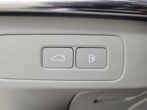 New 2026 Volvo XC90 T8 Ultra w/ Protection Package Premier AWD/4WD image 33