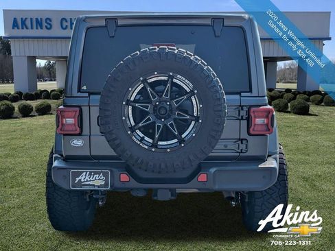 Used 2020 Jeep Wrangler Unlimited Sahara AWD/4WD image 6