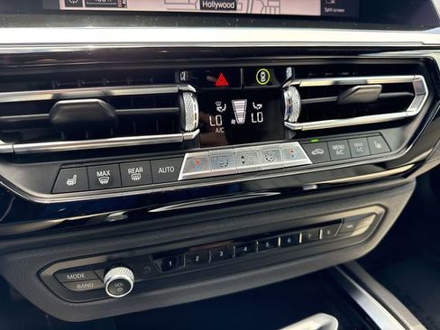 Used 2019 BMW Z4 sDrive30i w/ M Sport Package RWD image 19
