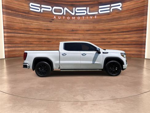 Used 2020 GMC Sierra 1500 Denali w/ Denali Ultimate Package AWD/4WD image 7