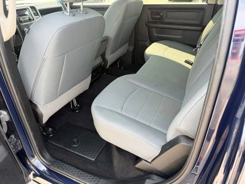 Used 2018 RAM 2500 Tradesman w/ Chrome Appearance Group AWD/4WD image 29