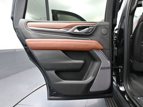 Used 2024 GMC Yukon Denali Ultimate AWD/4WD image 44