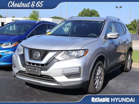 Used 2020 Nissan Rogue SV AWD/4WD image 12