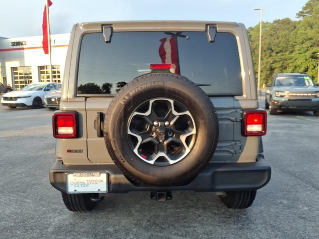 Used 2023 Jeep Wrangler Unlimited Sport w/ Sun And Sound Package AWD/4WD image 2