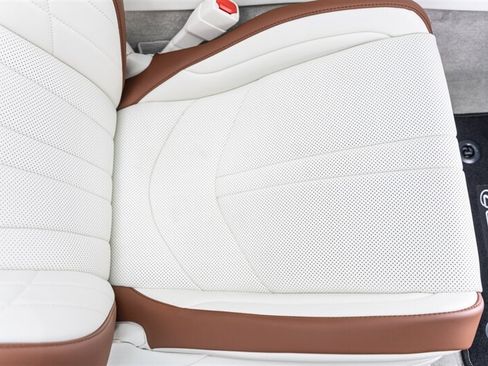 Used 2026 Lexus LC 500 Convertible w/ Inspiration Series RWD image 51