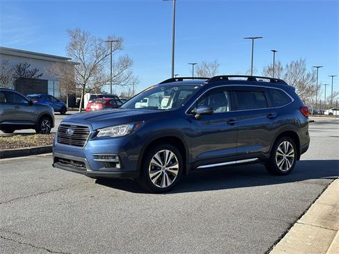 Used 2022 Subaru Ascent Limited w/ Technology Package image 3