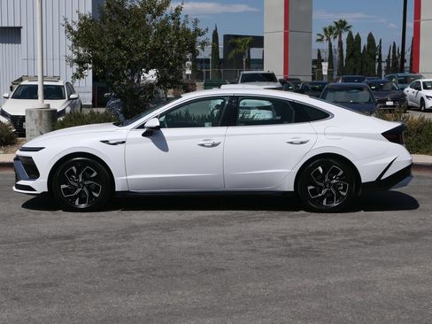 Certified 2025 Hyundai Sonata SEL FWD image 6