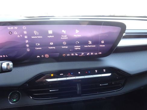 New 2026 Buick Enclave Avenir w/ Super Cruise Package FWD image 28