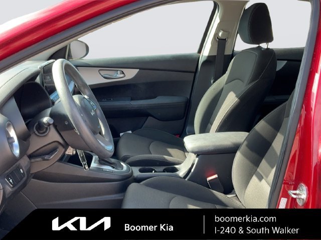 Used 2023 Kia Forte LXS FWD image 17
