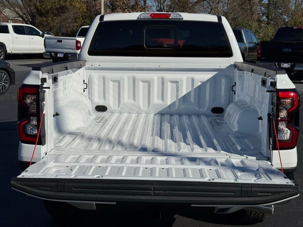 New 2024 Ford Ranger Lariat RWD image 39