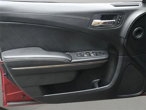 Used 2020 Dodge Charger SRT Hellcat w/ Harman/Kardon Audio Group image 11