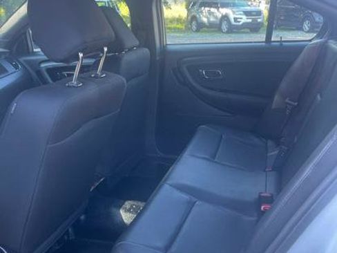 Used 2015 Ford Taurus Police Interceptor FWD image 8