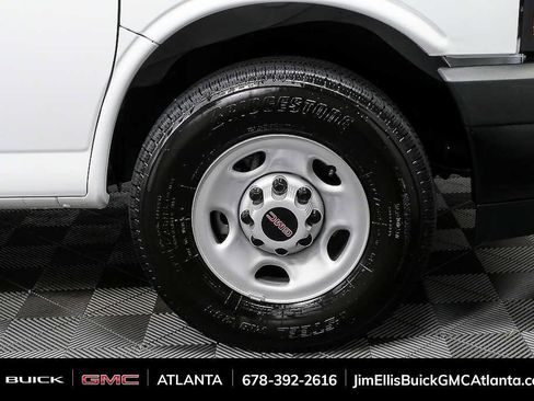 New 2025 GMC Savana 2500 w/ Driver Convenience Package RWD image 31