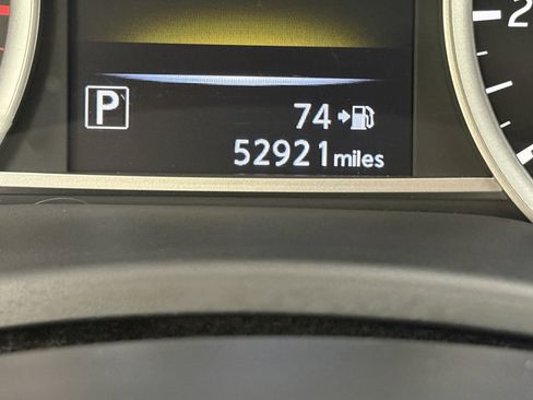 Used 2018 Nissan Sentra SR w/ SR Midnight Edition Package image 33