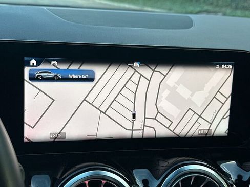 Used 2025 Mercedes-Benz GLA 250 image 24