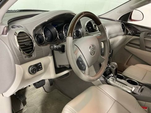 Used 2017 Buick Enclave Leather FWD image 16
