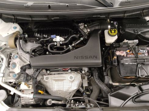 Used 2019 Nissan Rogue SV image 30