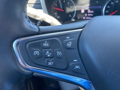 Used 2019 Chevrolet Equinox Premier AWD/4WD image 10