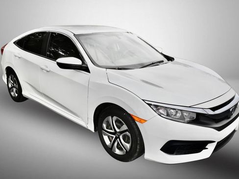 Used 2017 Honda Civic LX image 9