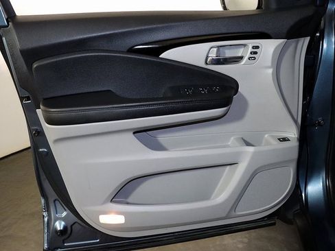 Used 2022 Honda Pilot Elite image 25