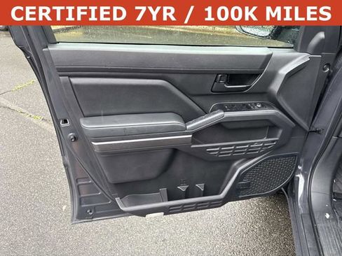 Used 2024 Toyota Tacoma SR5 AWD/4WD image 13