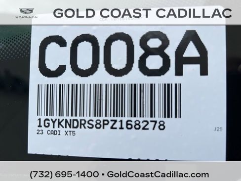 Certified 2023 Cadillac XT5 Premium Luxury w/ LPO, Floor Liner Package image 27