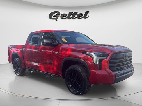 Used 2024 Toyota Tundra SR5 w/ SR5 Premium Package AWD/4WD image 3