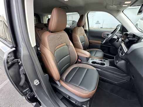 Used 2025 Ford Bronco Sport Outer Banks image 14