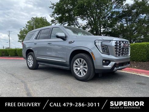 Used 2025 GMC Yukon Denali AWD/4WD image 1
