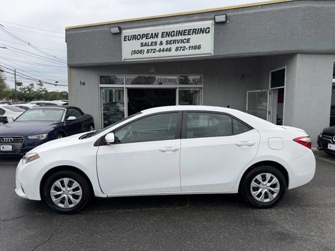 Used 2016 Toyota Corolla L FWD image 4
