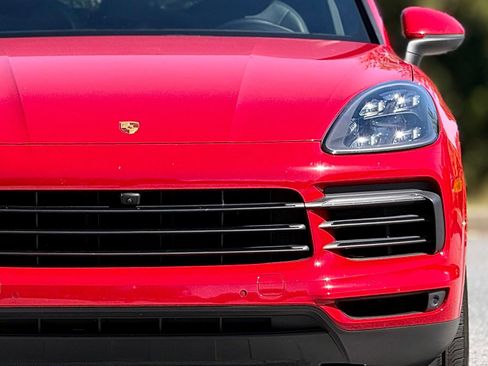 Used 2021 Porsche Cayenne S AWD/4WD image 15