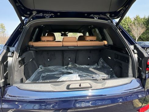 New 2026 BMW X5 xDrive50e image 24